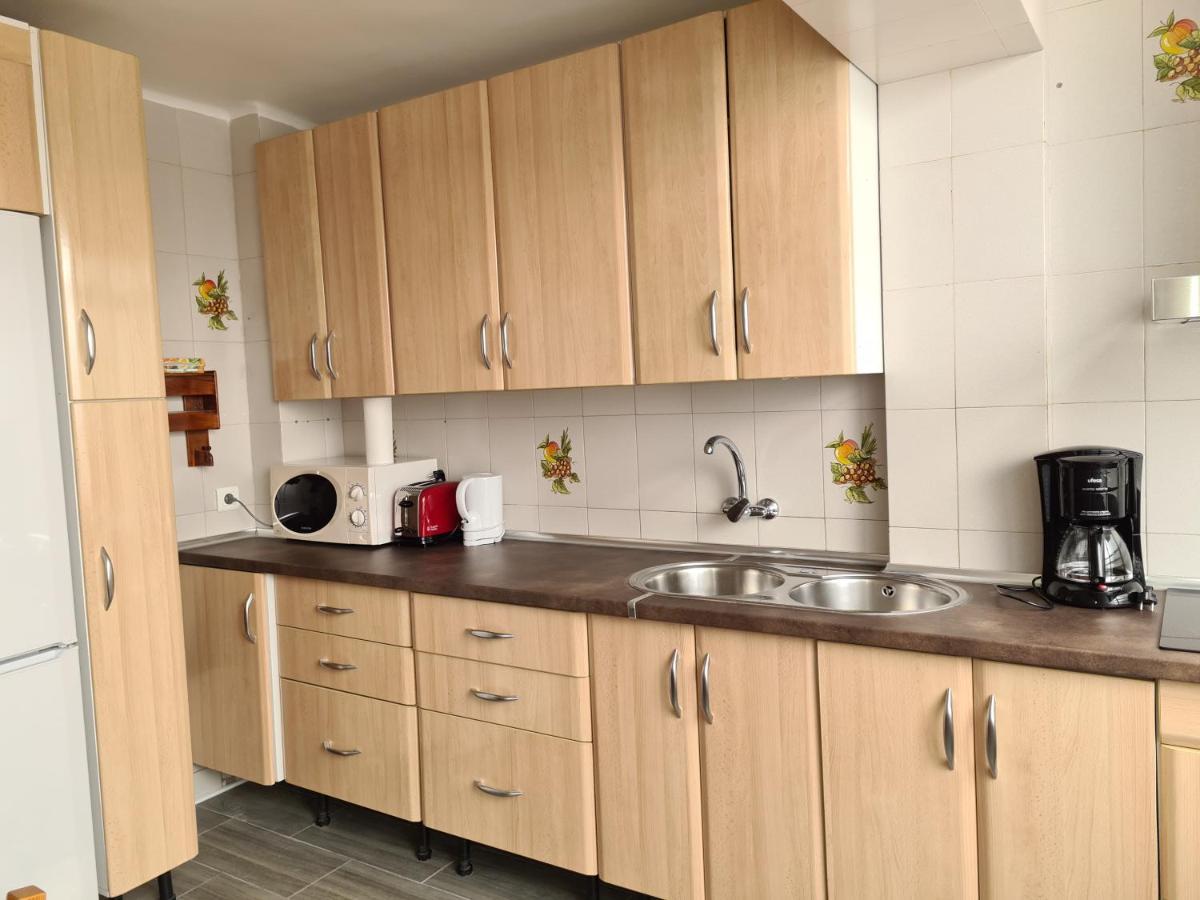 Apartamento En Pleno Centro De 内尔哈 外观 照片